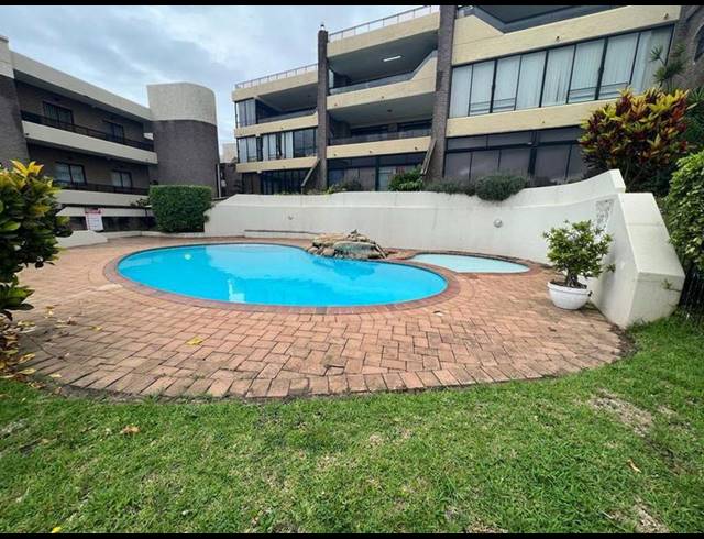 3 BEDROOM APARTMENT FOR SALE IN UVONGO BEACH